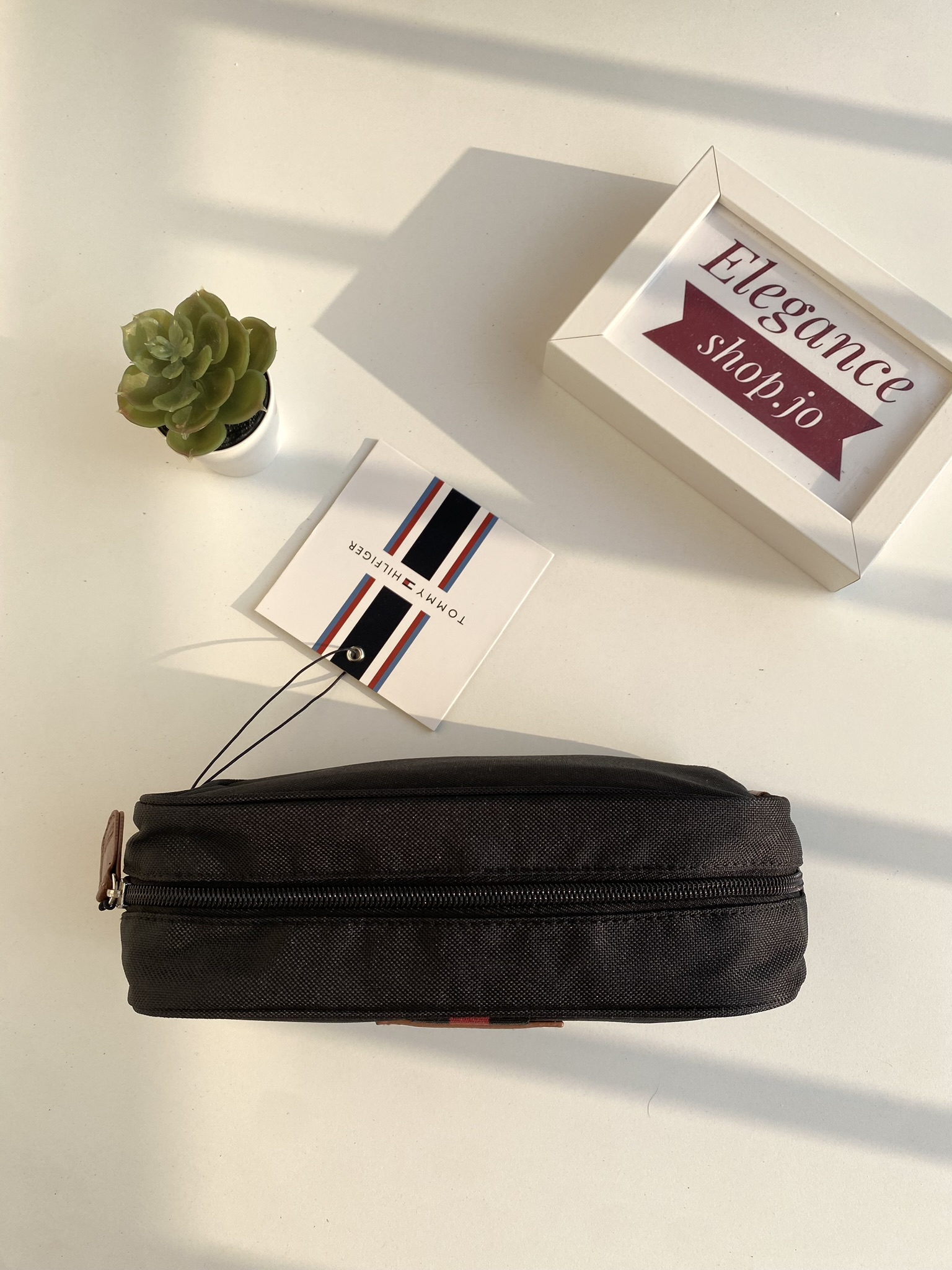 Tommy Hilfiger men toiletry bag - Image 2