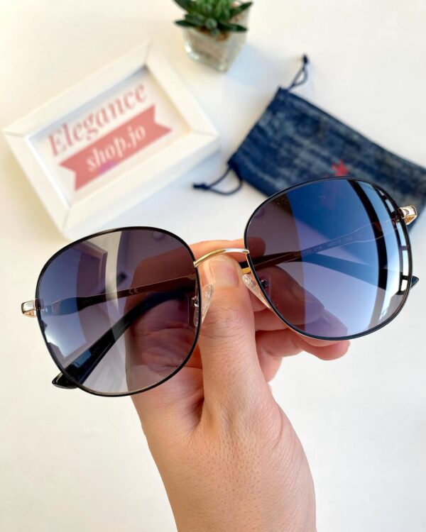 Guess Round Women`s Sunglasses