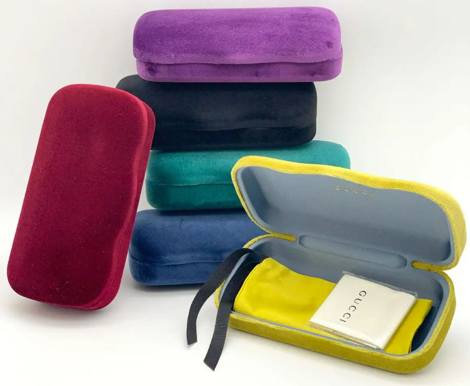 Gucci GG0998S squared femenine black sunglasses - Image 4